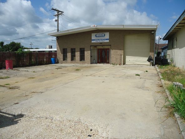 Office Warehouse for Lease 1681 Beaumont Dr Baton Rouge LA